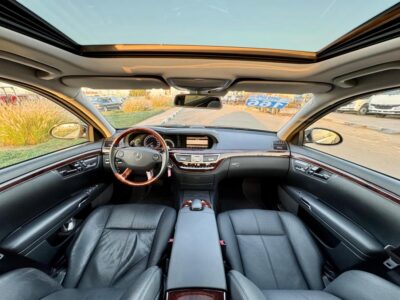 2007 Mercedes-Benz S 550 5.5-liter 8 Cylinder Engine Black