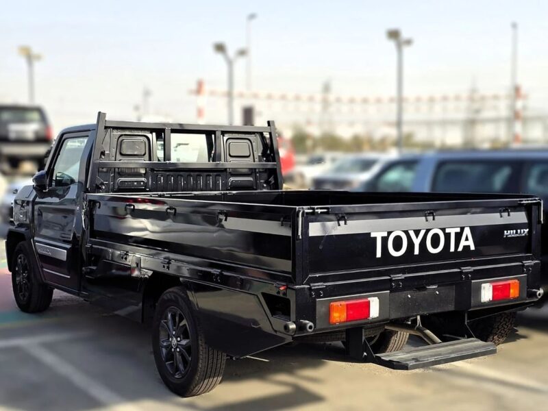 Toyota Tamaraw Toyota Tamaraw SC 2.4l A/T Diesel 4x2 2025 Black color