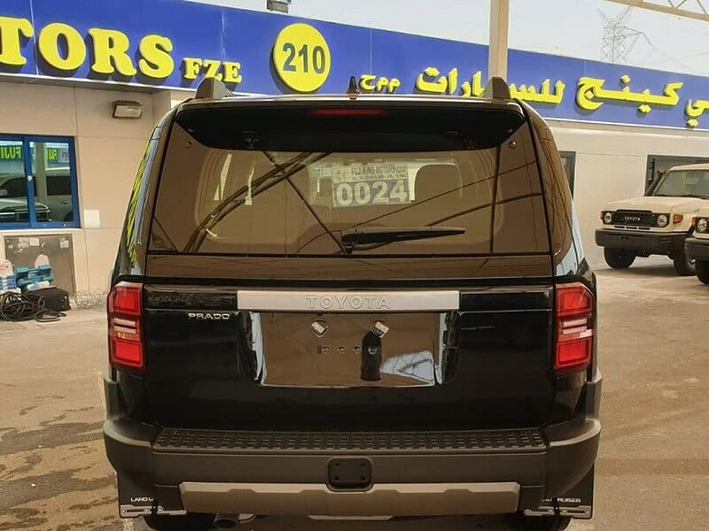 2024 Toyota Prado 2.7 litre 4 Cylinder Engine PETROL BLACK