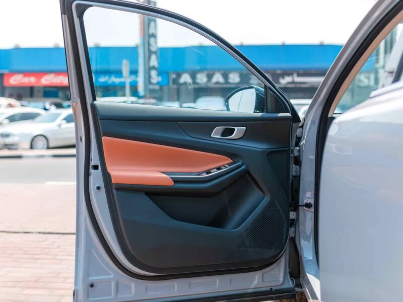 2026 Changan UNI-K Other 1.5L Turbocharged 4-cylinder Engine Grey Tan