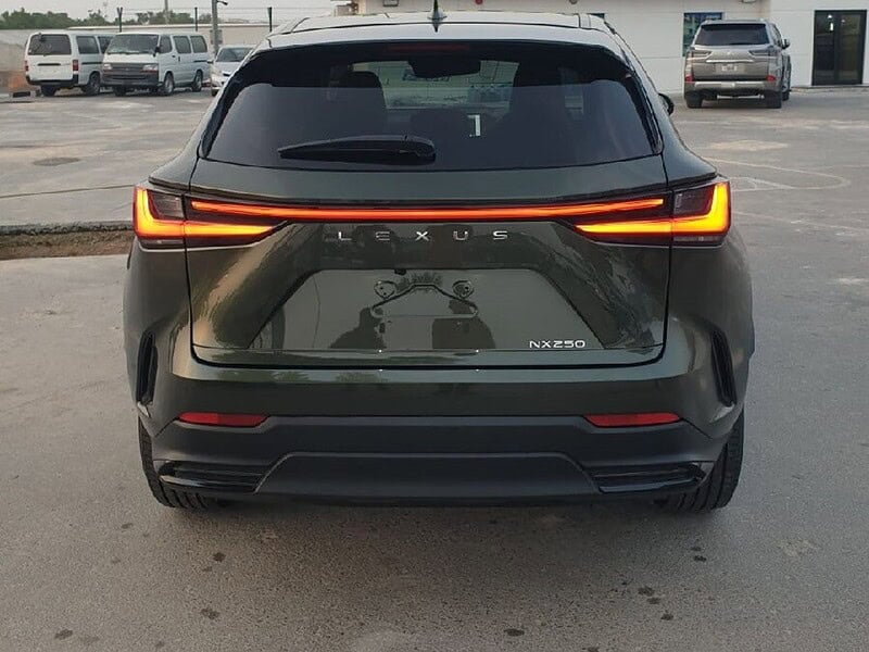 2023 Lexus NX 250 2.5 CC PETROL RHD Green Tan GCC Specs