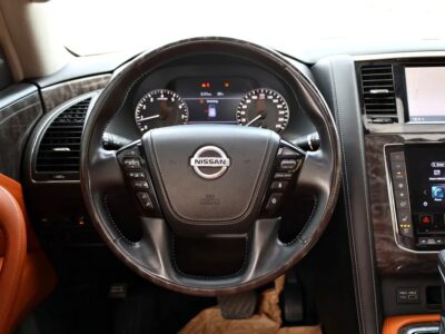 2021 Nissan Patrol SE Platinum 6 Cylinder Engine White Orange GCC Specs