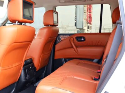 2021 Nissan Patrol SE Platinum 6 Cylinder Engine White Orange GCC Specs
