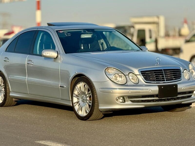 2006 Mercedes-Benz E 350 3.5 litre V6 Engine Silver Black