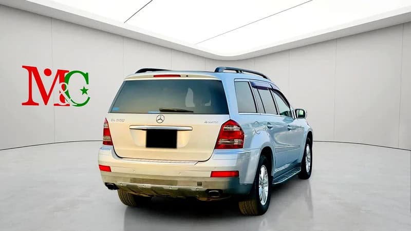 2007 Mercedes-Benz GL-Class GL 550 4Matic CLEAN CAR Silver Black