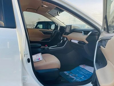 2023 Toyota RAV 4 2.5L 2WD EX Petrol White Beige GCC Specs