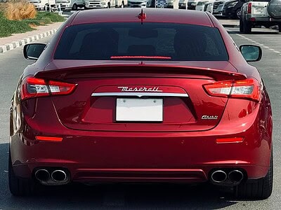 2014 Maserati Quattroporte Base CLEAN TITLE Neat and Clean Car Red