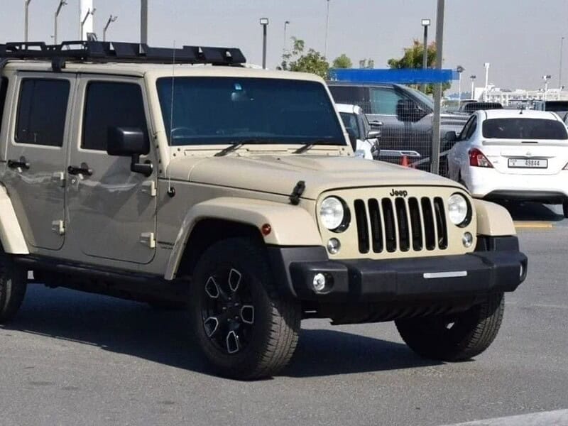 2018 Jeep Wrangler 3.6 litre 6 Cylinder Engine Petrol Beige Black