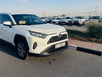 2023 Toyota RAV 4 2.5L 2WD EX Petrol White Beige GCC Specs