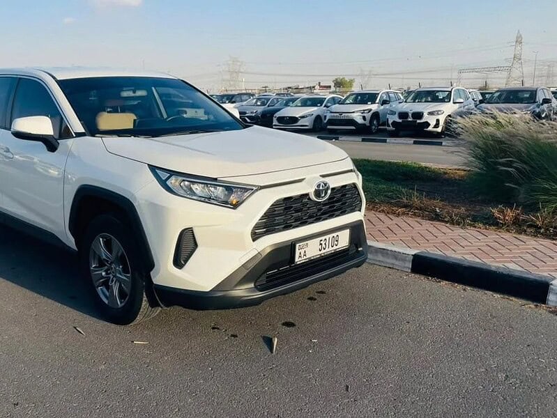 2023 Toyota RAV 4 2.5L 2WD EX Petrol White Beige GCC Specs