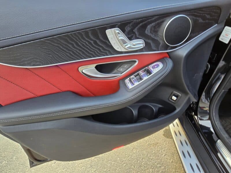 2021 Mercedes-Benz GLC 200 2.0-litre turbocharged4 Engine Black Red