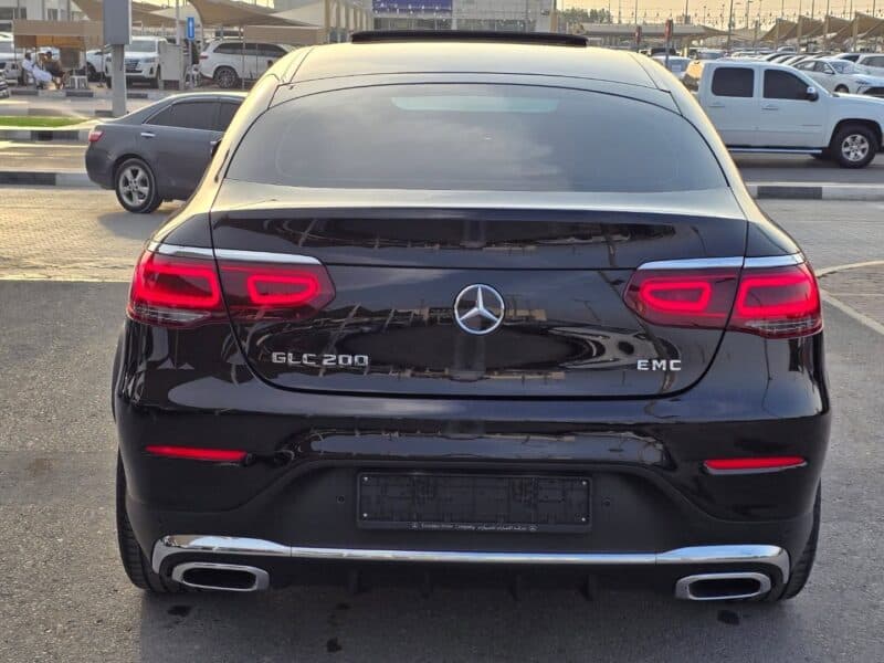2021 Mercedes-Benz GLC 200 2.0-litre turbocharged4 Engine Black Red