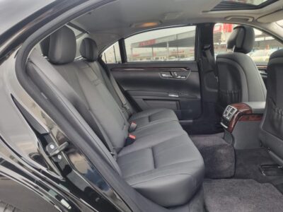 2007 BLACK Mercedes-Benz S 550 5.5 Liters 8 Cylinders V8 Engine