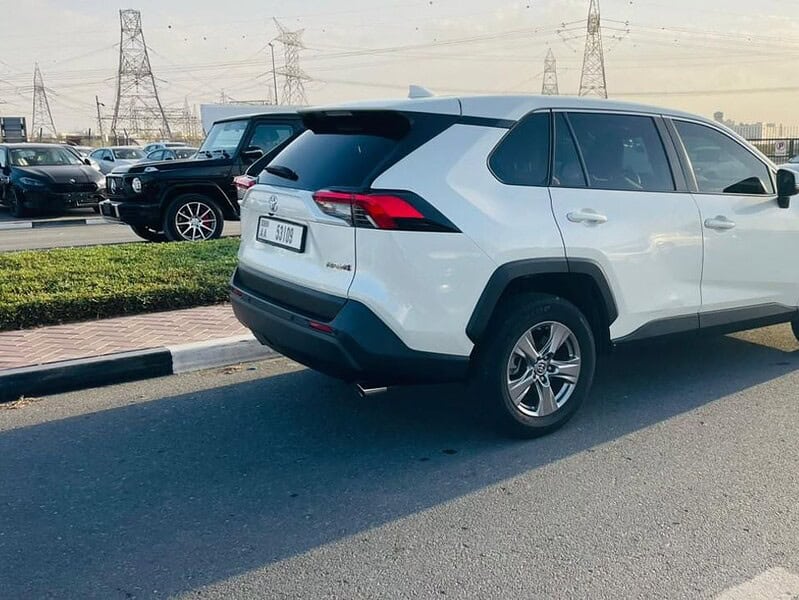 2023 Toyota RAV 4 2.5L 2WD EX Petrol White Beige GCC Specs