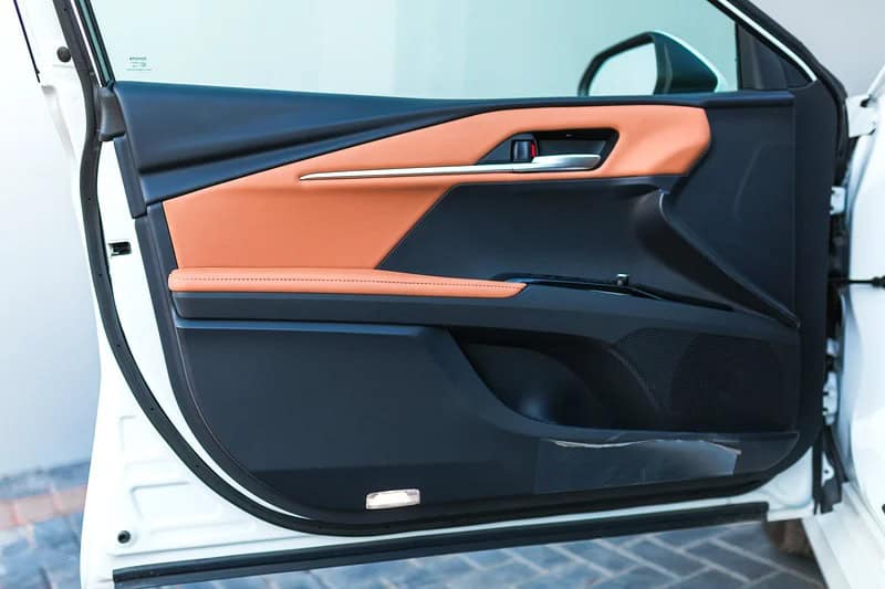 2024 Toyota Camry GLX Hybrid Sedan White Tan