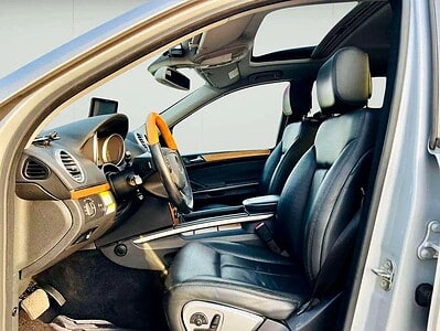 2007 Mercedes-Benz GL-Class GL 550 4Matic CLEAN CAR Silver Black