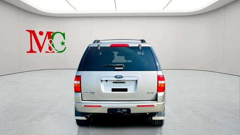 2008 Ford Explorer XLT Ford Explorer XLT Neat and Clean Car Gold Beige