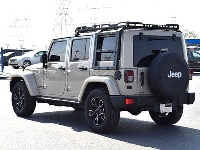 2018 Jeep Wrangler 3.6 litre 6 Cylinder Engine Petrol Beige Black