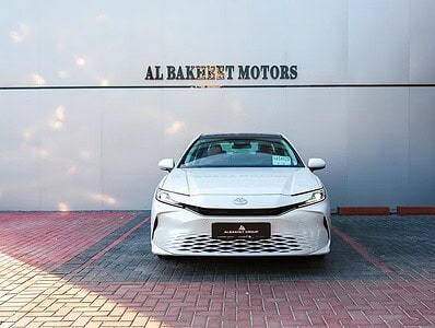 2024 Toyota Camry GLX Hybrid Sedan White Tan