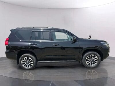 Toyota Land Cruiser Prado 2021 2.8 litre 4 Cylinder Right Hand Drive Black