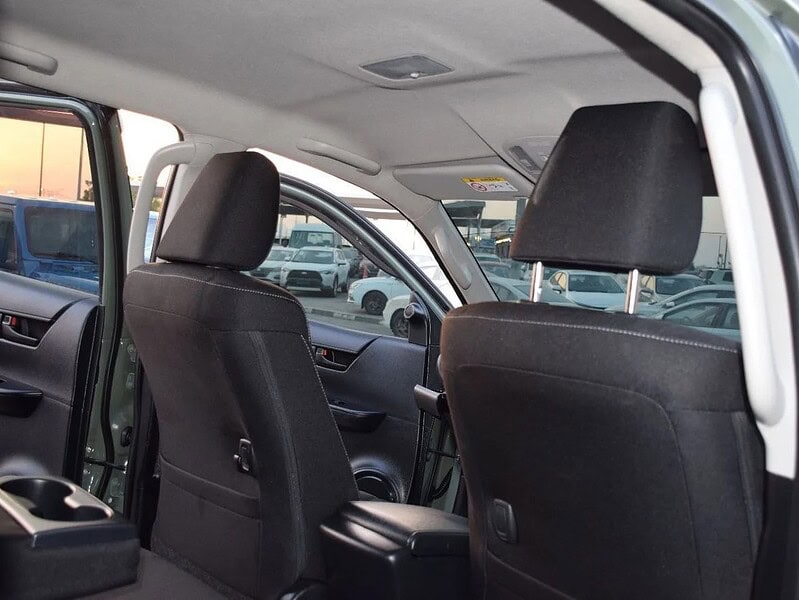 2021 Toyota Hilux S GLX 2.8L 4 Cylinder Engine AWD AT Diesel Green Black