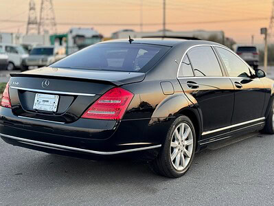 2006 Mercedes-Benz S 550 5.5 Liters 8 Cylinders V8 Engine Black