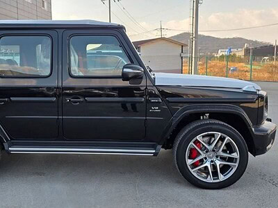 2025 Mercedes-Benz G 63 AMG 8 cylinder 4.0 Biturbo Black Brown