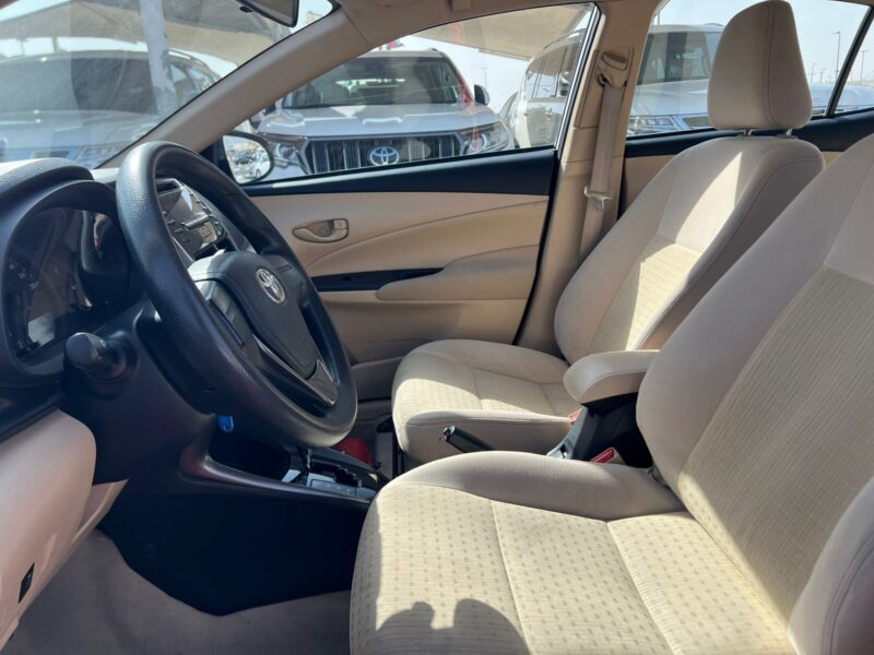 2022 Toyota Yaris1.5 L Engine GCC Specifications White Beige
