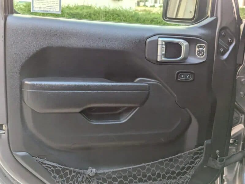 2020 Jeep Wrangler Unlimited Sahara 4X4 IN EXCELLENT CONDITION Grey Black