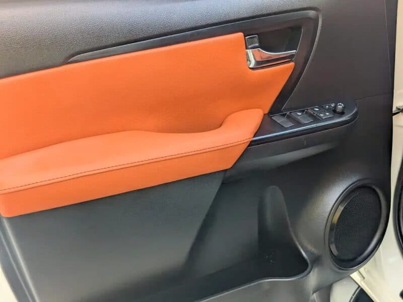 2022 Toyota Fortuner EXR 4X4 V4 2.7L GCC IN EXCELLENT CONDITION White Brown