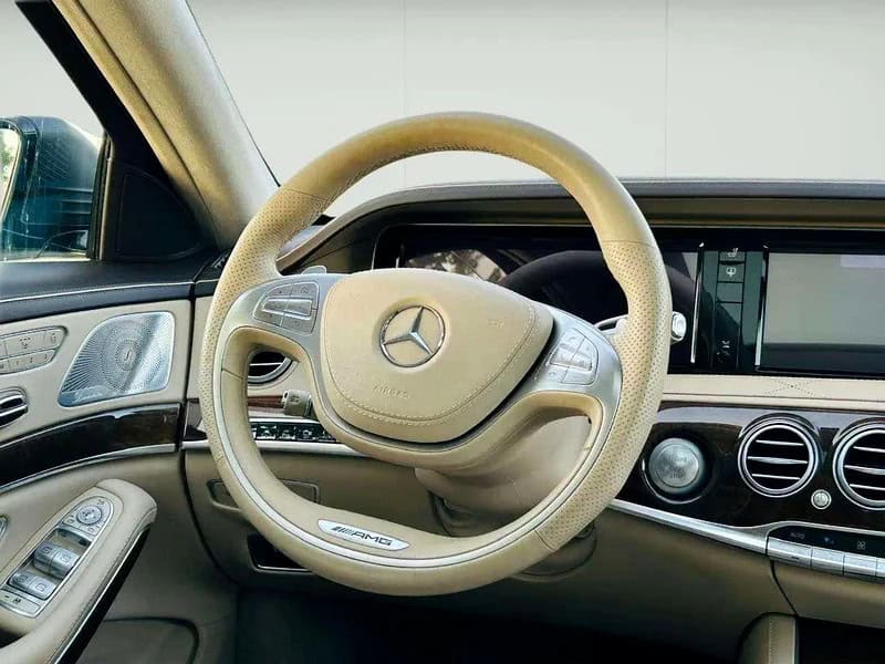 2014 Mercedes-Benz S-Class S 63 AMG UPER CLEAN CAR Silver Beige