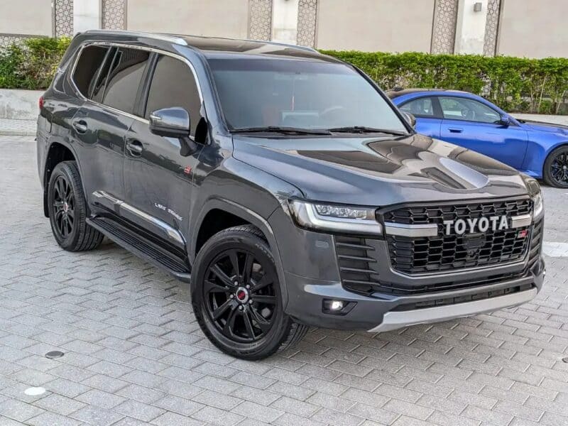 2011 Toyota Land Cruiser GXR GCC Engine V6 4.0L Grey Red