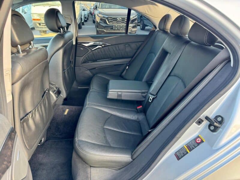 2006 Mercedes-Benz E 350 3.5 litre V6 Engine Silver Black