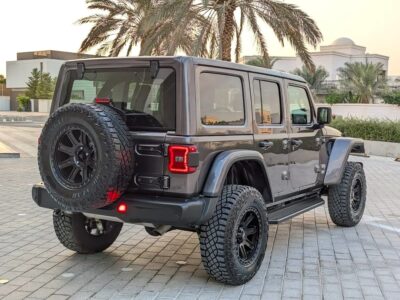 2020 Jeep Wrangler Unlimited Sahara 4X4 IN EXCELLENT CONDITION Grey Black