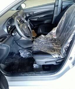 2023 Toyota Yaris 1.3 litre 4 Cylinders Engine Black White