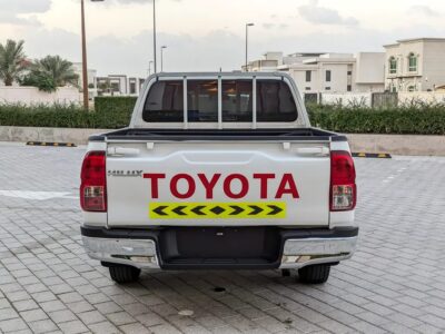 2020 Toyota Hilux Double Cab 2.7L Premium Condition White Grey