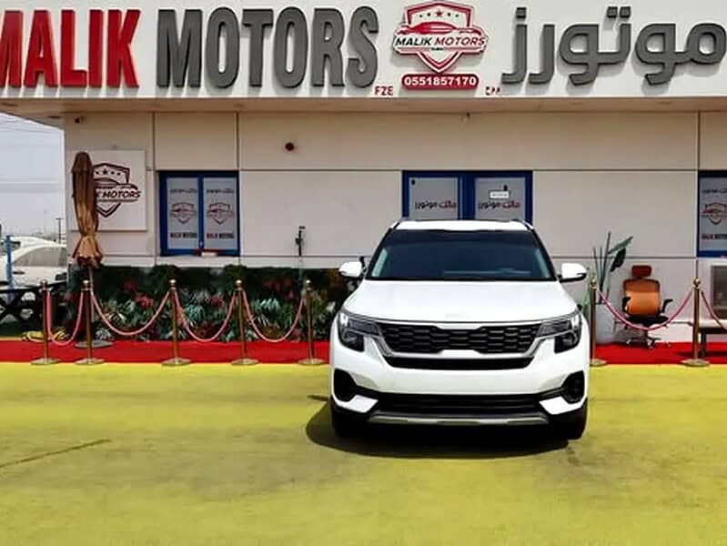 2023 Kia Seltos EX Full Option Neat and Clean Exterior White Black