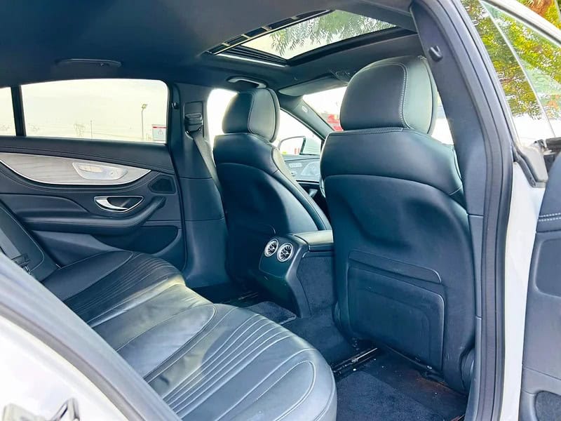 2019 Mercedes-Benz CLS-Class CLS 450 4Matic Neat and Clean Car White Black