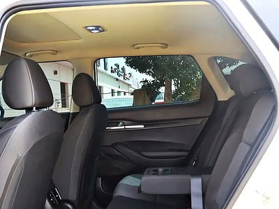 2023 Kia Seltos EX Full Option Neat and Clean Exterior White Black