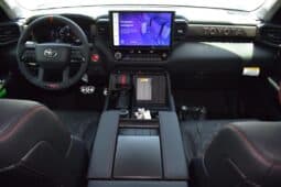 2024 Toyota Tundra Capstone Hybrid V6 3.5L Turbo 4WD White Black