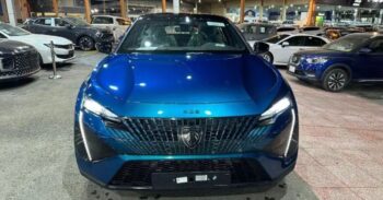 2024 Peugeot Peugeot 408 1.6L turbo petrol 3 Cylinder Engine Blue Black