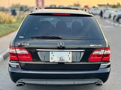2005 Mercedes-Benz E 320 3.2 Liters V6 Engine Black