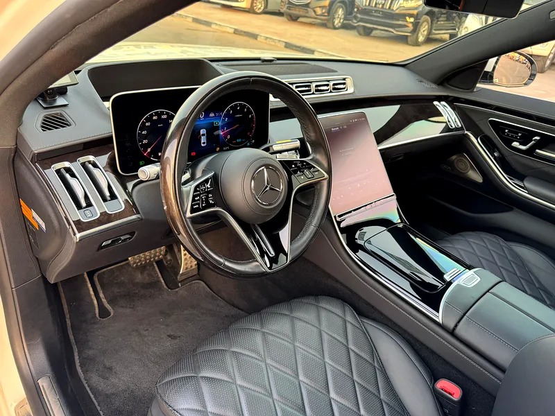 2022 Mercedes-Benz S-Class S 580 4Matic White Black in Perfect Condition