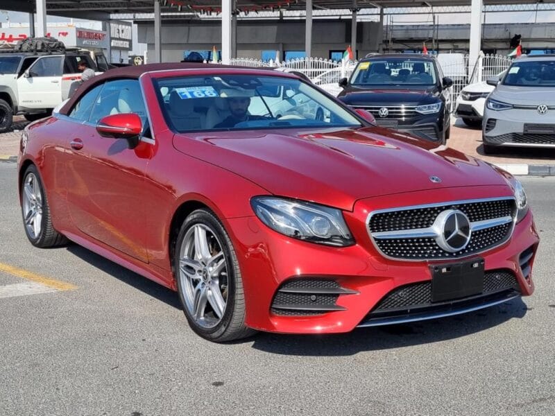 MERCEDES-BENZ E 400 RED 2018 Petrol