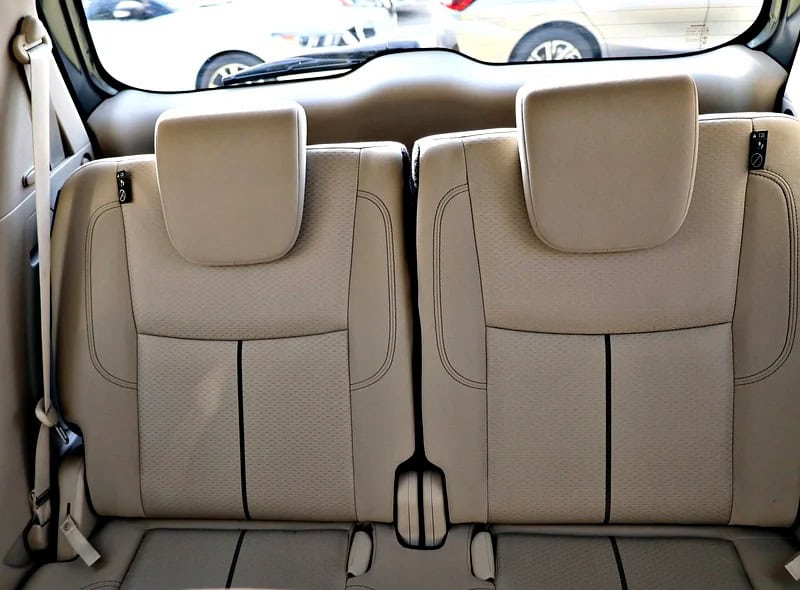 2022 Nissan Xterra SE 4 Cylinder Engine SUV GCC Specs Grey Beige