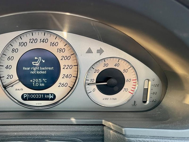 2004 Mercedes-Benz E 320 3.2-liter V6 Engine White Black