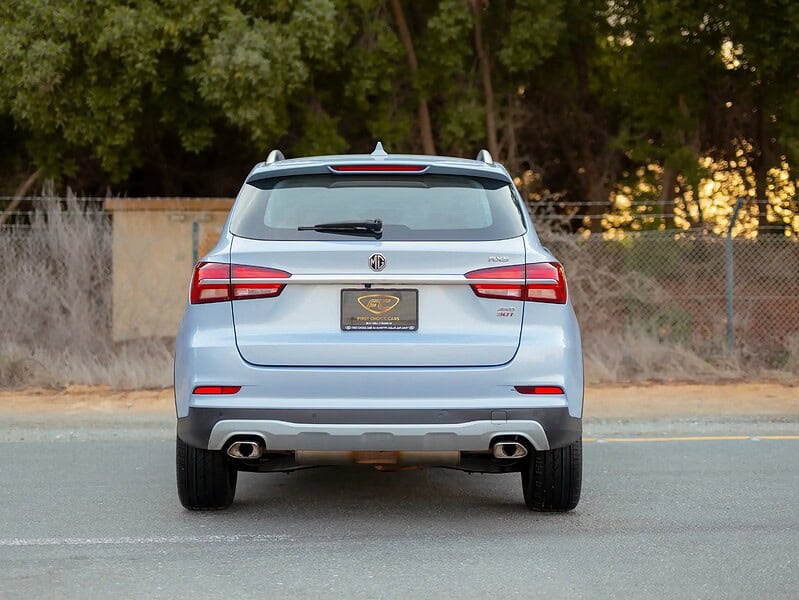 2022 MG RX5 Luxury 1.5 litre 4 Cylinder Engine GCC Specs Silver Brown