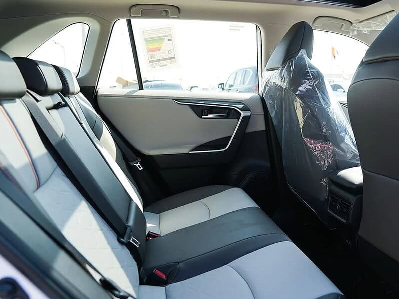 2025 Toyota RAV4 4 Cylinder Engine SUV GCC Specs White Grey