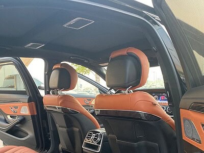 2019 Mercedes Maybach S560 Maybach 5600 litre 8 Cylinder Engine Black Tan