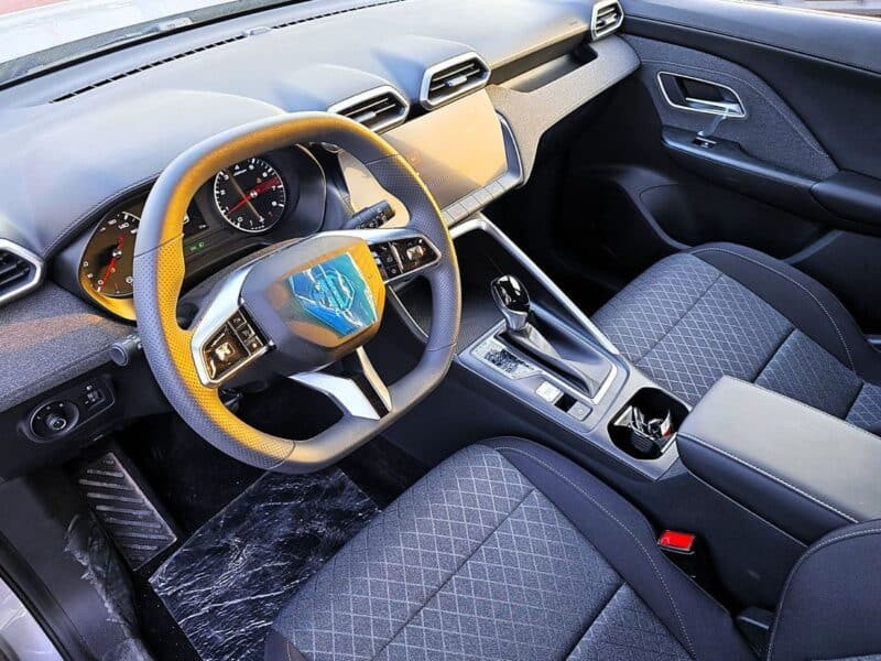 MG ZS MG ZS New Shape 1.5l A/T comfort White Grey Color 2025